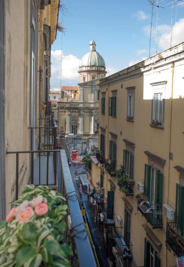Fida Rooms Napoli Esterno foto