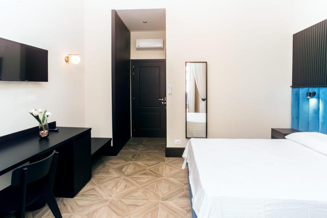 Fida Rooms Napoli Esterno foto