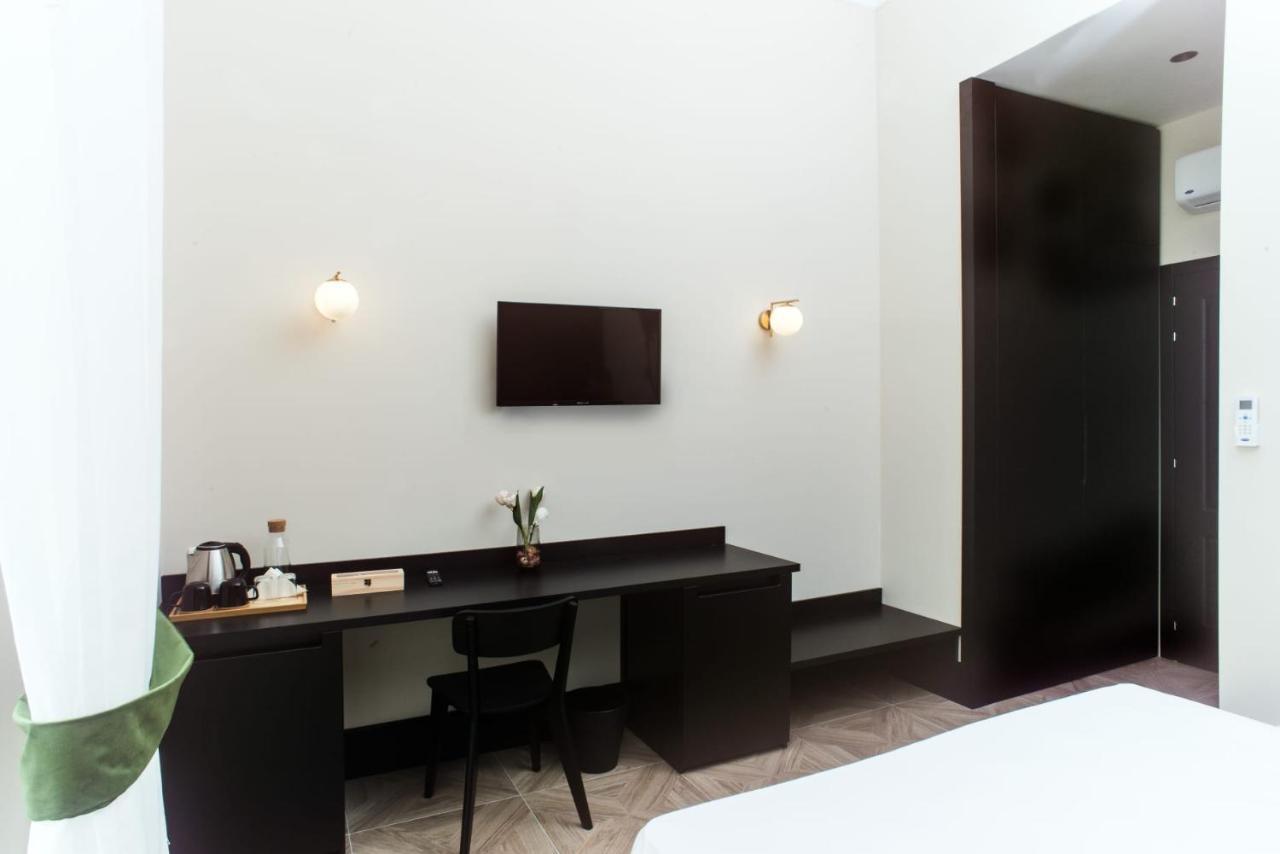 Fida Rooms Napoli Esterno foto