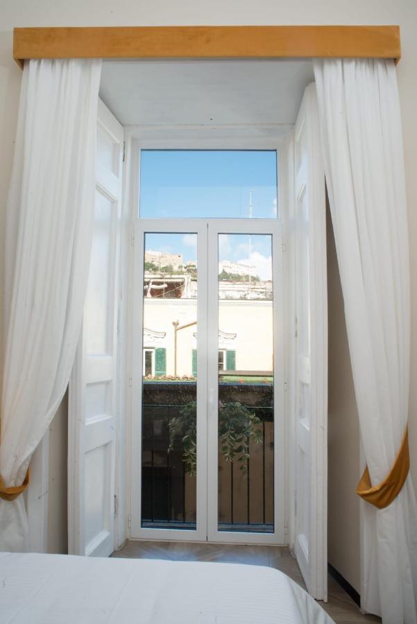 Fida Rooms Napoli Esterno foto