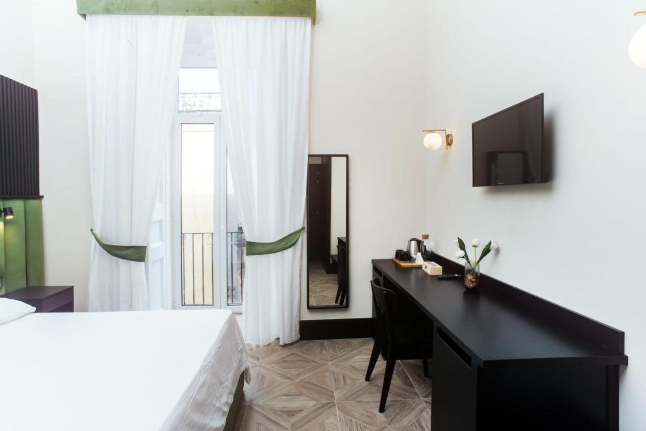 Fida Rooms Napoli Esterno foto
