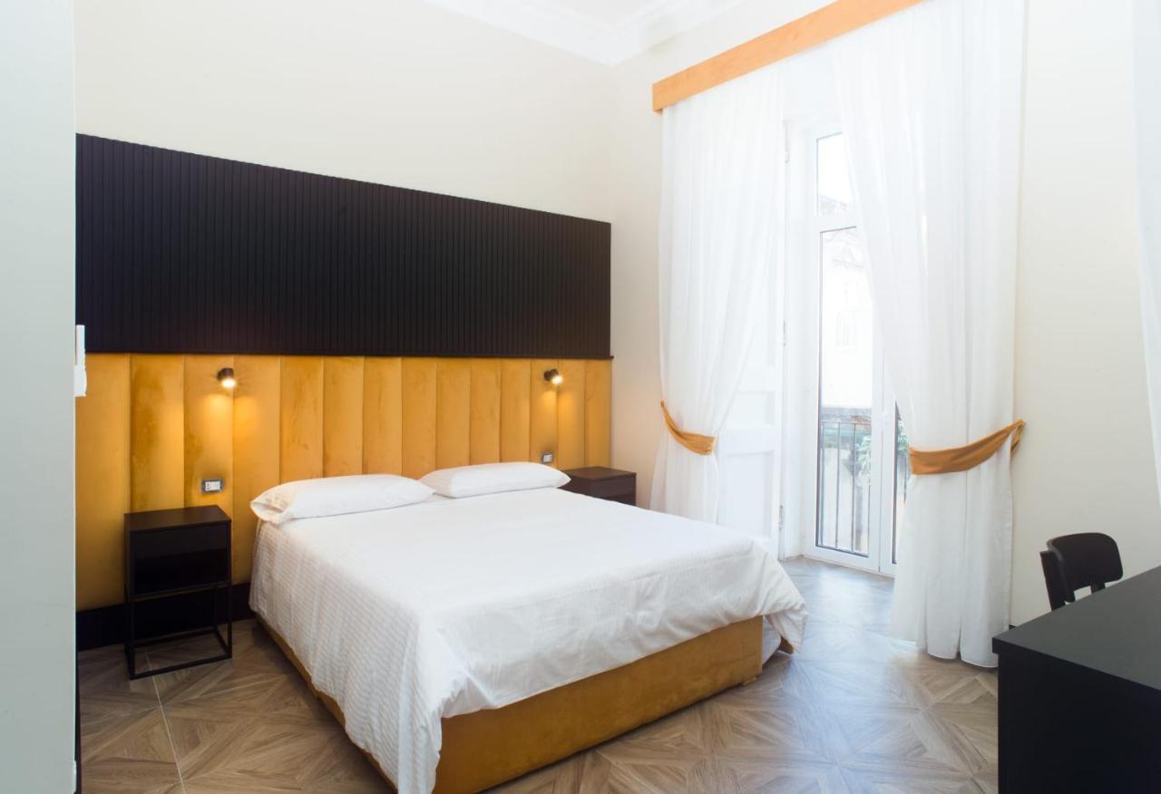Fida Rooms Napoli Esterno foto