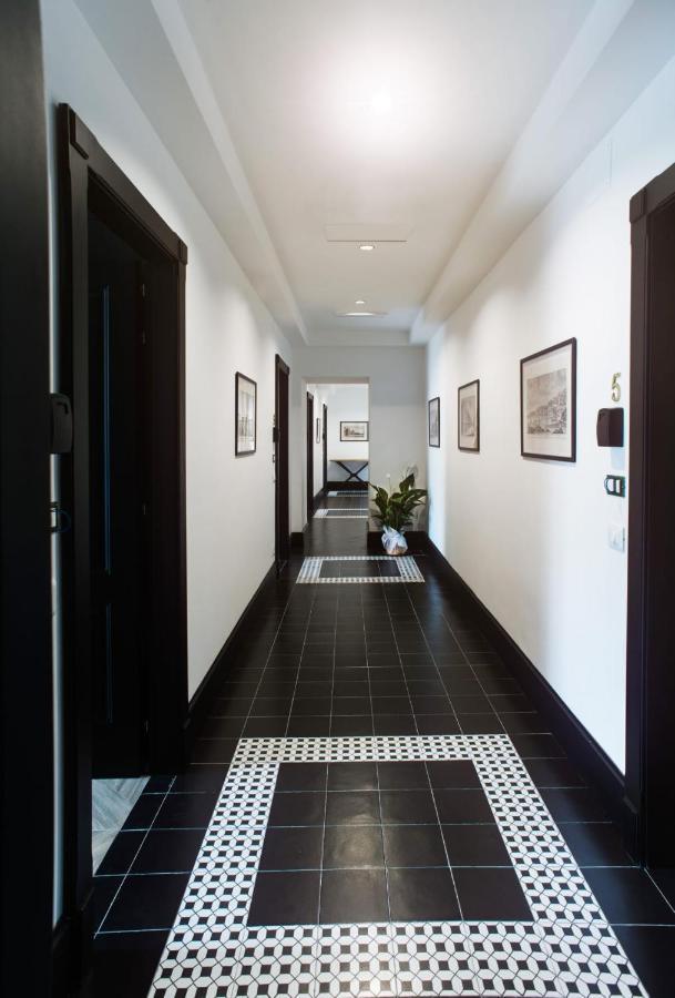 Fida Rooms Napoli Esterno foto