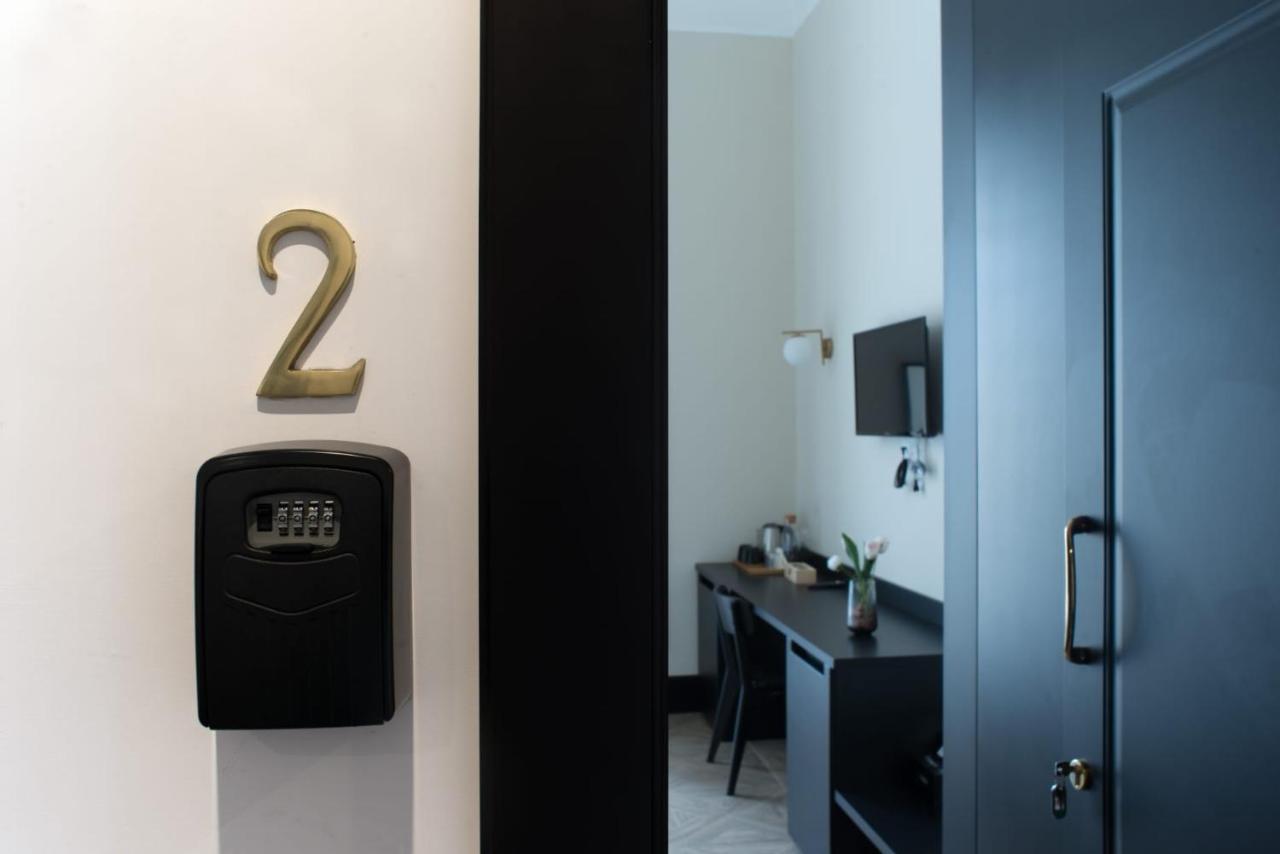 Fida Rooms Napoli Esterno foto