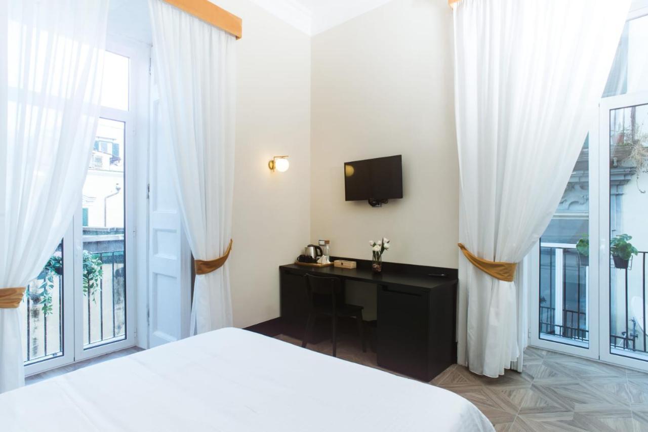 Fida Rooms Napoli Esterno foto
